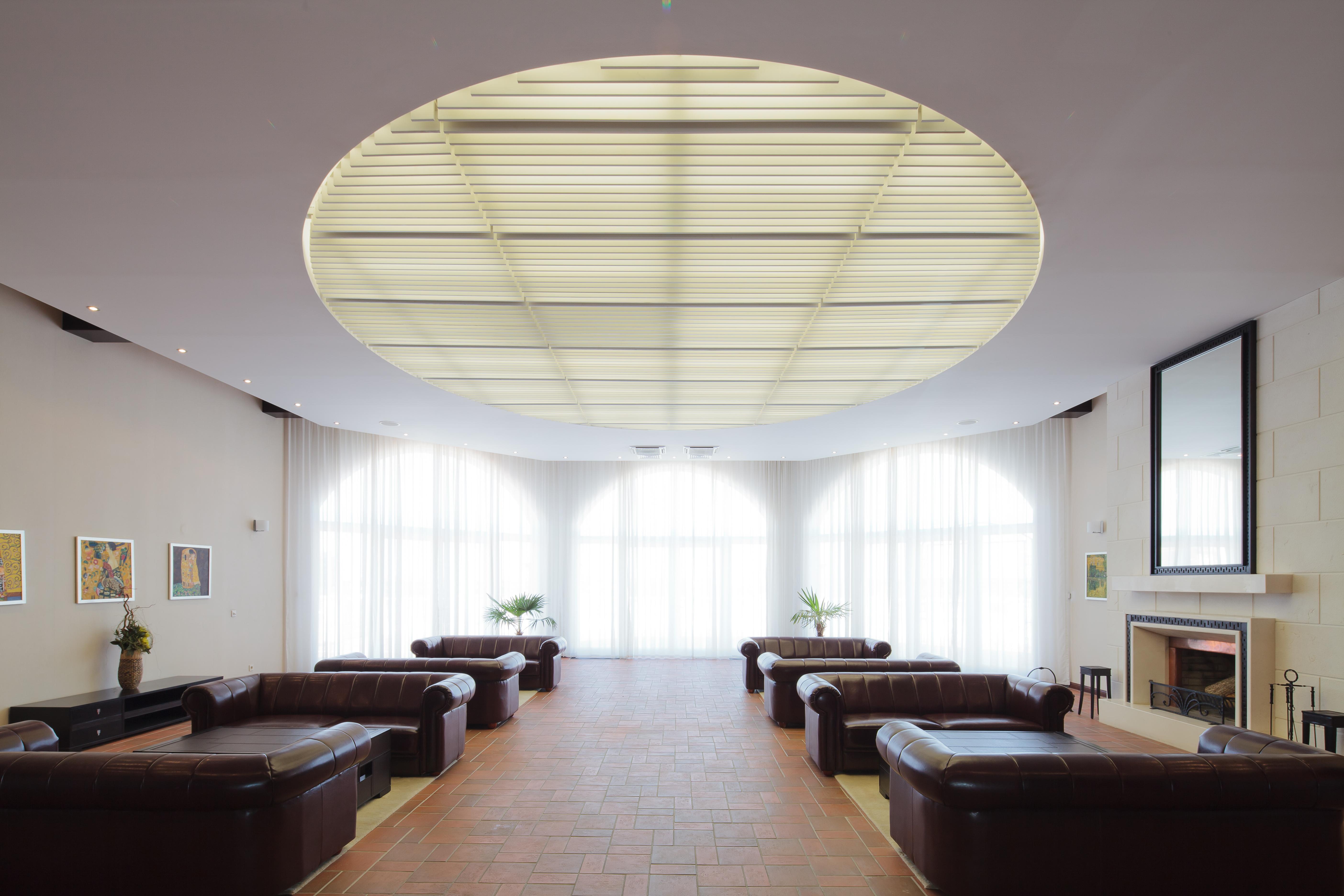 Lighthouse Golf & Spa Hotel บัลชิค ภายนอก รูปภาพ A linear grille